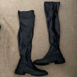 Black Zara boots (size 11/42)